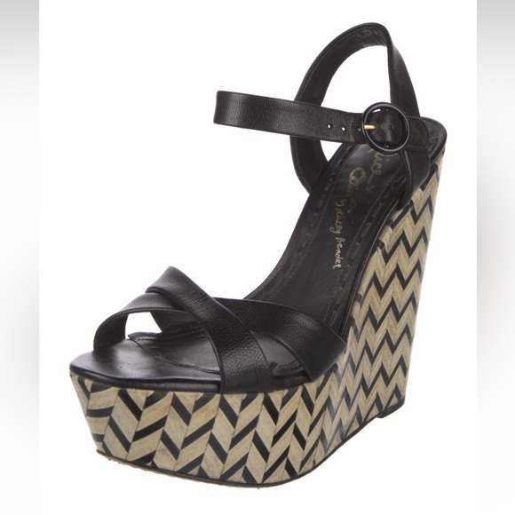 Alice + Olivia Patent Leather Slingback Sandals - Picture 2 of 5